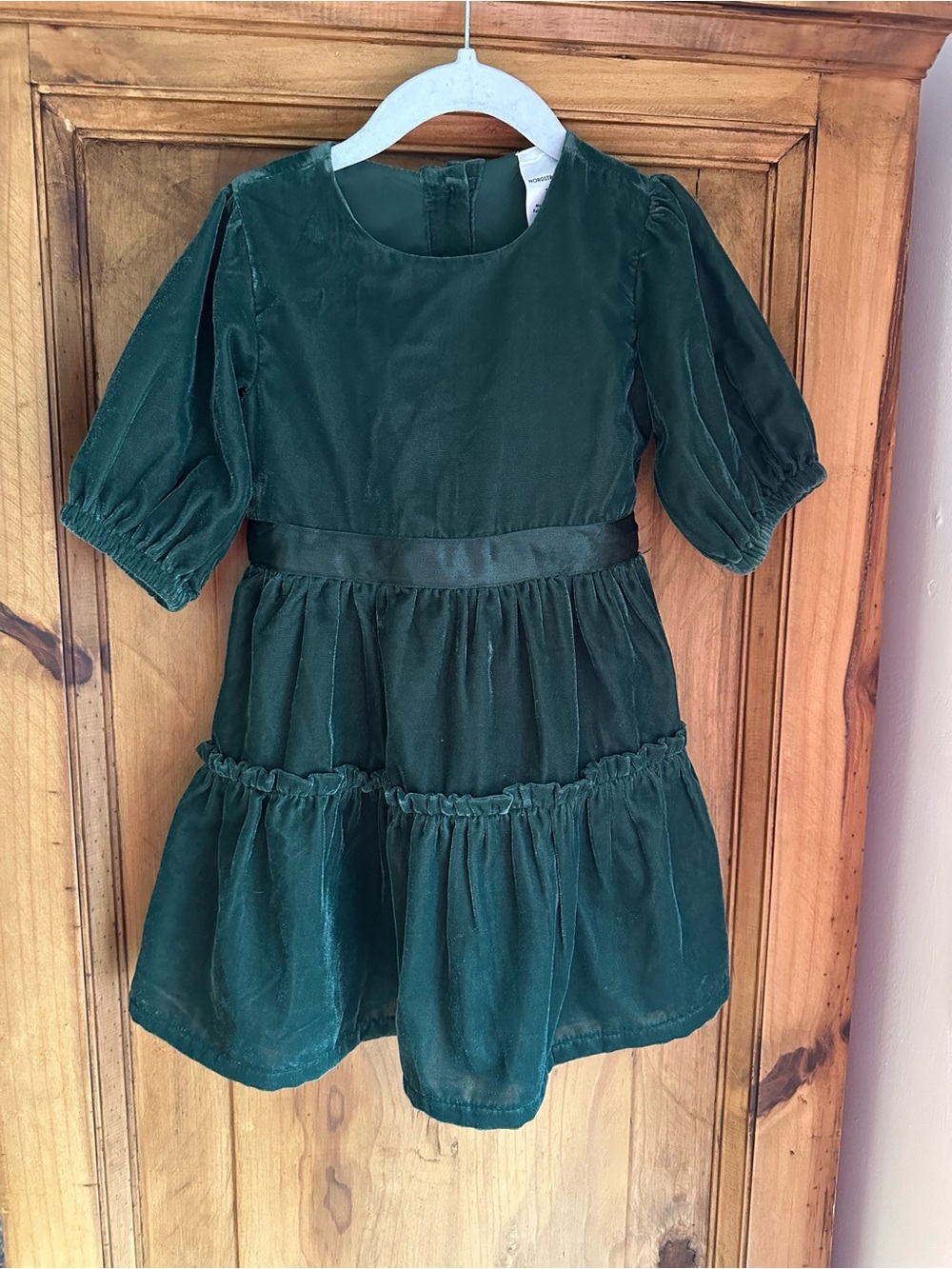 Nordstrom Girls Emerald Green Velvet Tiered Dress Size 2